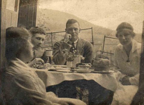 The Hibbett Family at Tea: Mother, Bertie, Sydney and Ida.