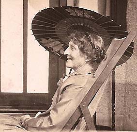 MARIE NEAL HIBBETT: 53 in 1914.