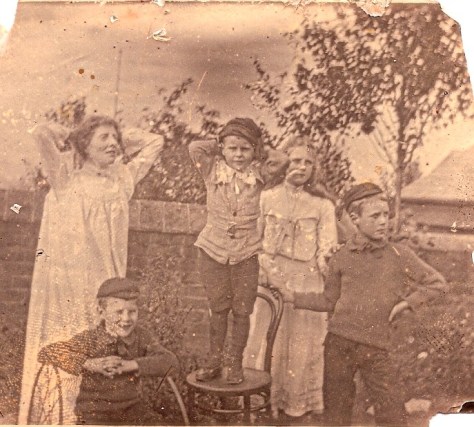 Hibbett Family c. 1908.