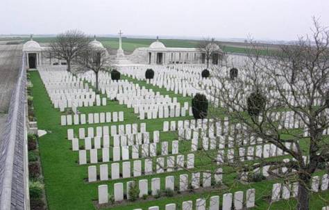 Loos CWG Cemetery & Memorial to the Missing.