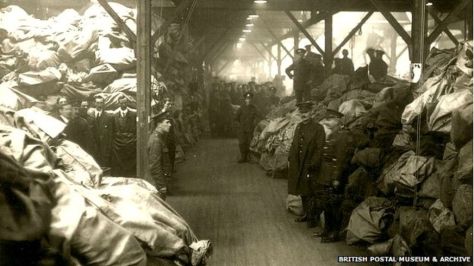 WW1 Post to the Front.